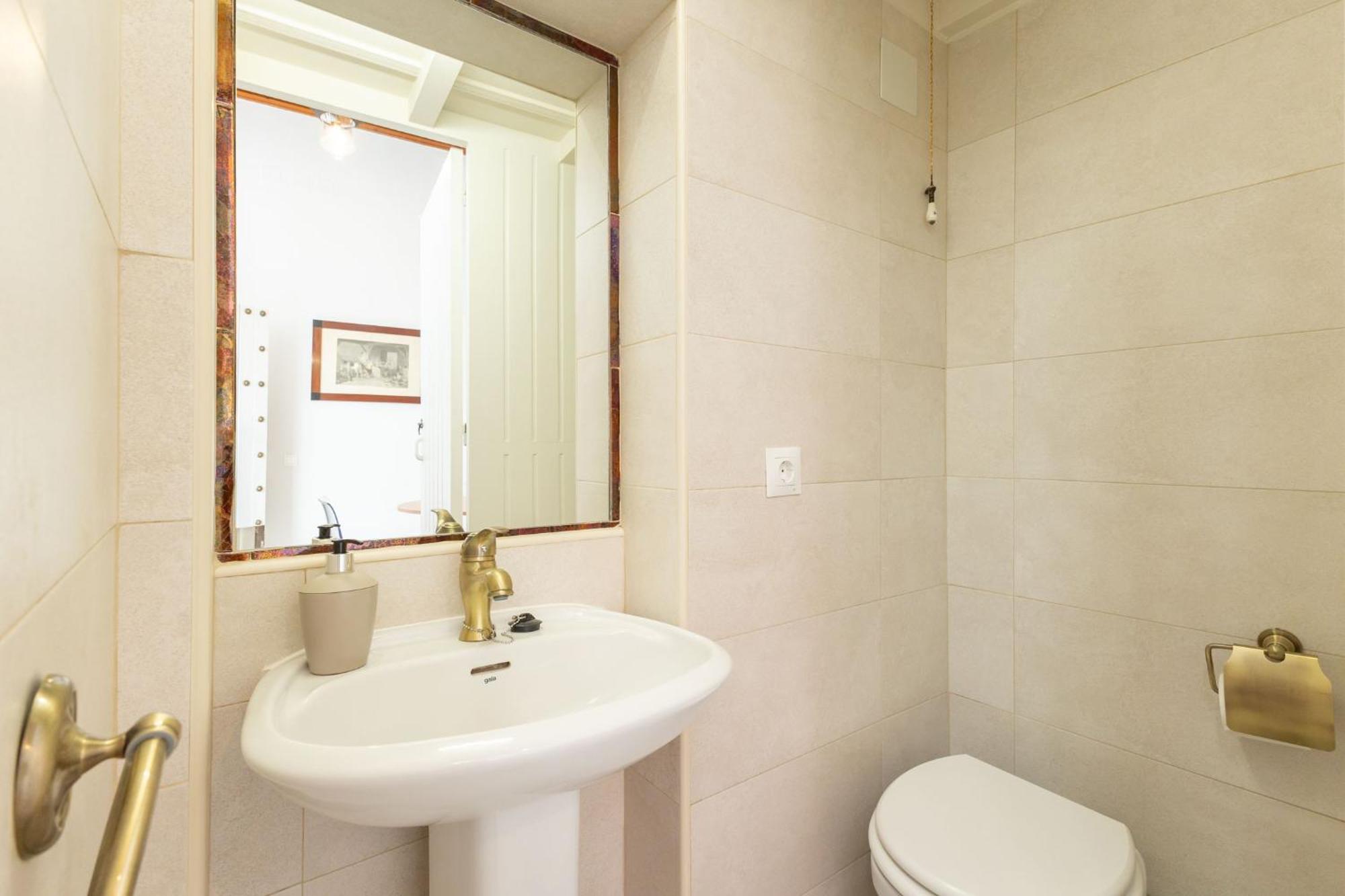 Villa Romana Kindly Apartment Севиля Екстериор снимка
