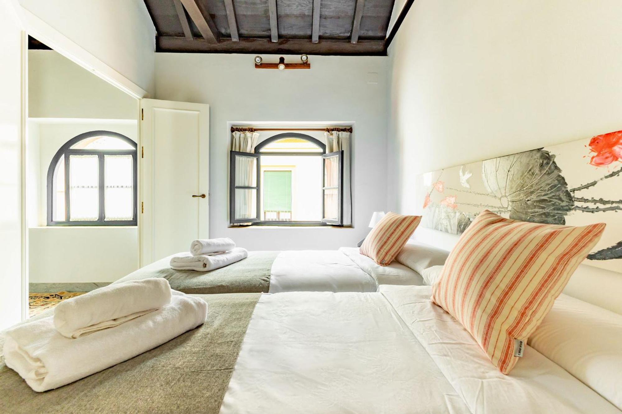 Villa Romana Kindly Apartment Севиля Екстериор снимка